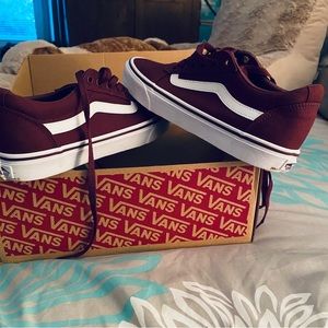 Brand new women’s vans